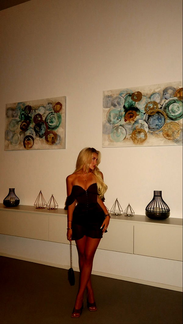 samantrasunny image ~ Altpins