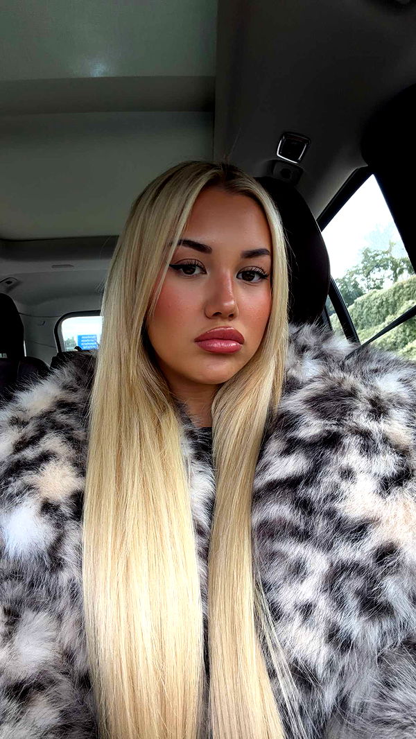 samantrasunny image ~ Altpins