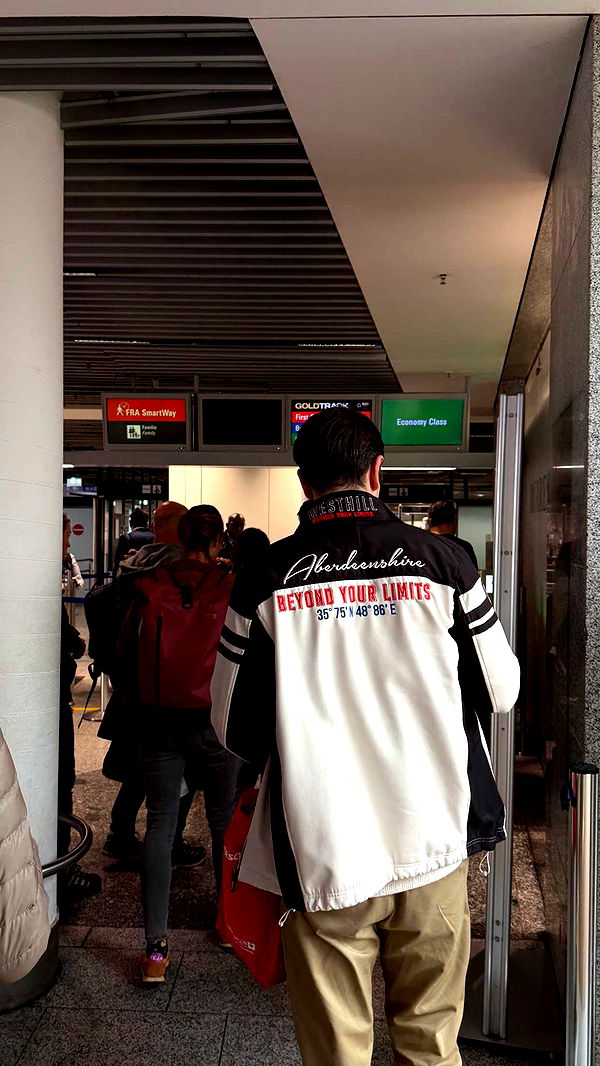 samantrasunny image ~ Altpins