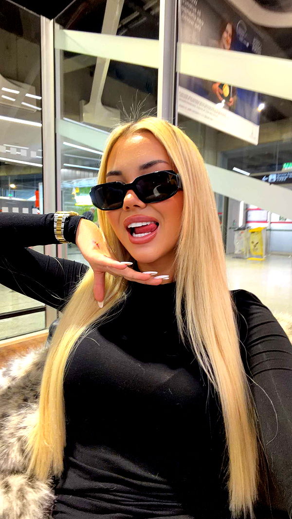 samantrasunny image ~ Altpins