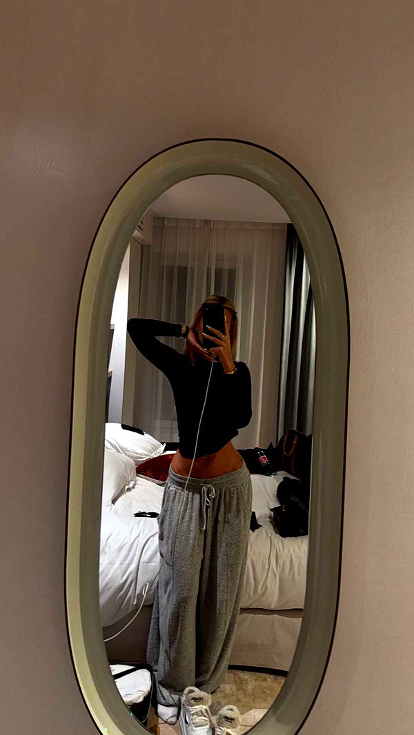 samantrasunny image ~ Altpins