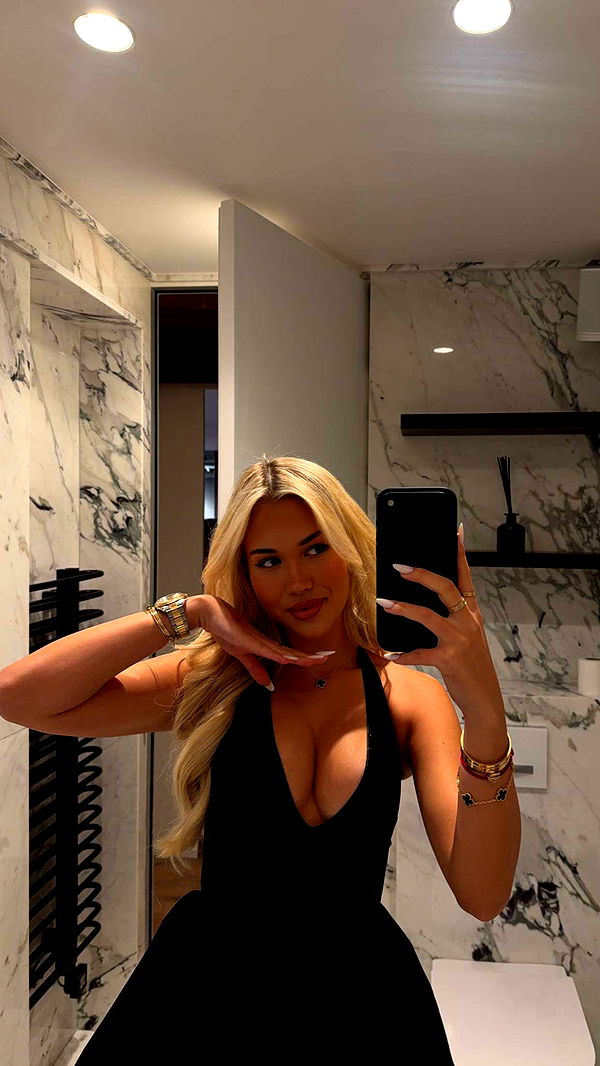 samantrasunny image ~ Altpins