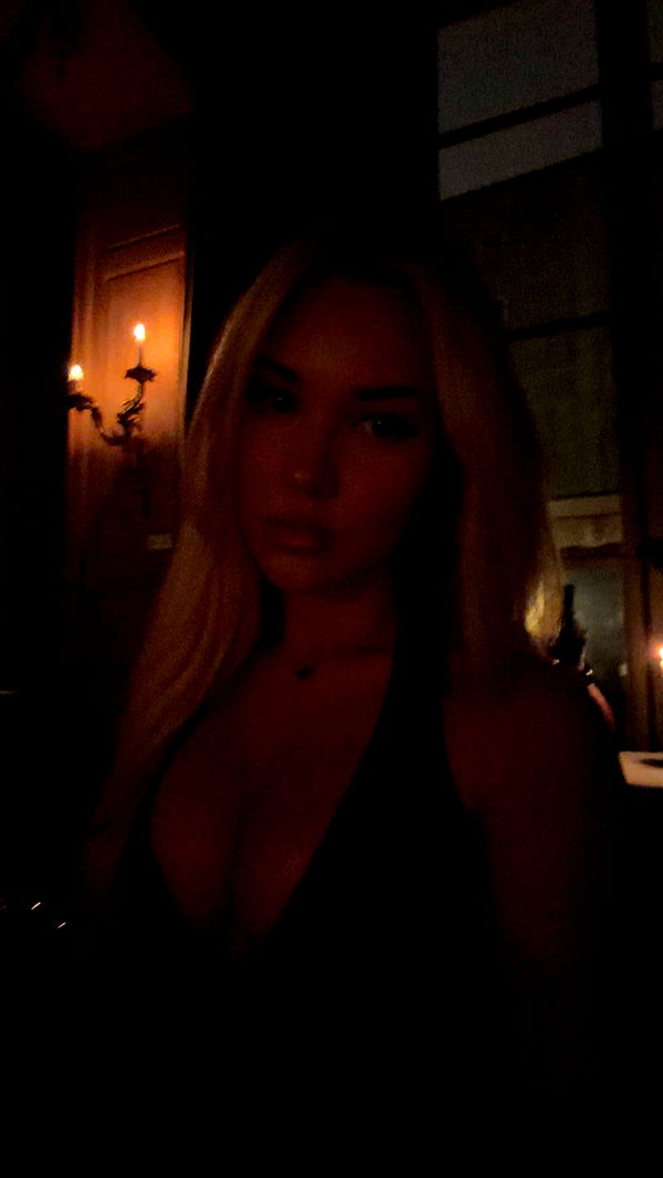 samantrasunny image ~ Altpins