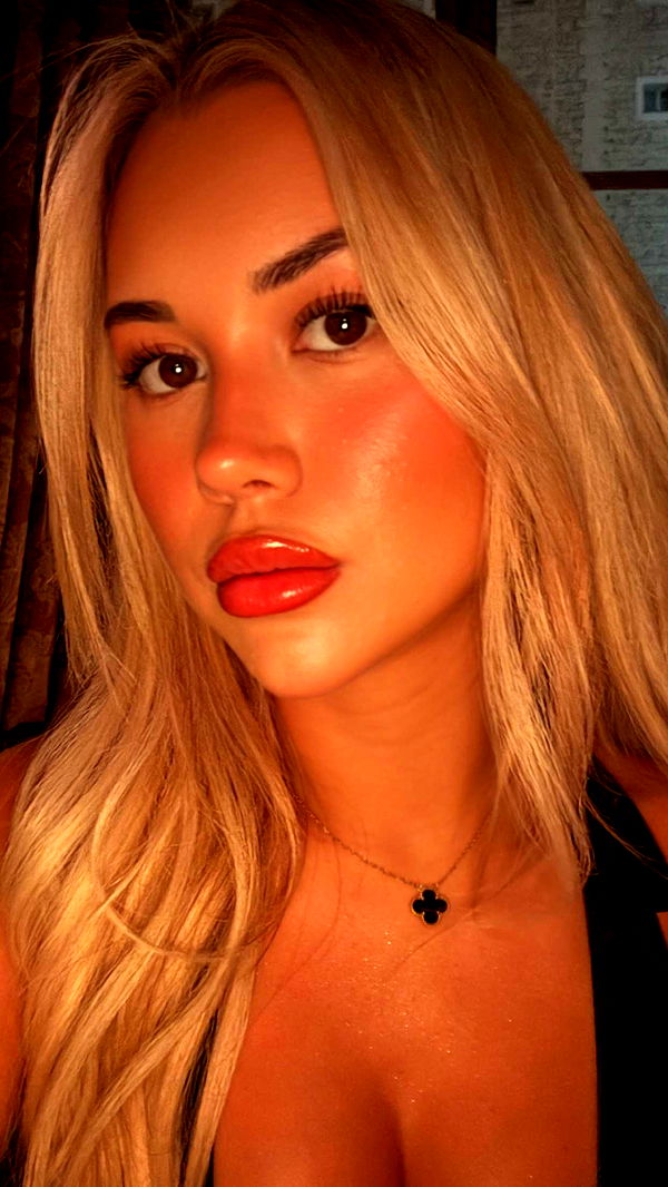 samantrasunny image ~ Altpins