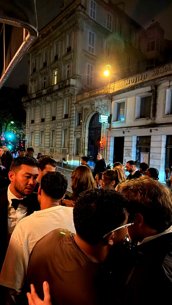 samantrasunny image ~ Altpins