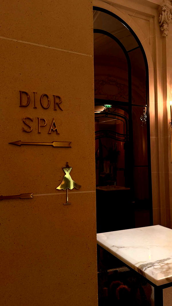 samantrasunny image ~ Altpins