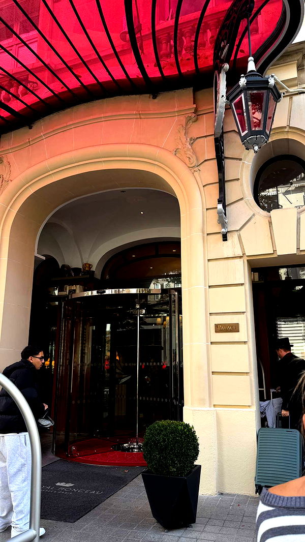 samantrasunny image ~ Altpins