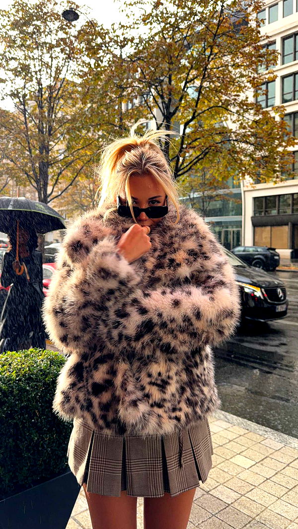 samantrasunny image ~ Altpins