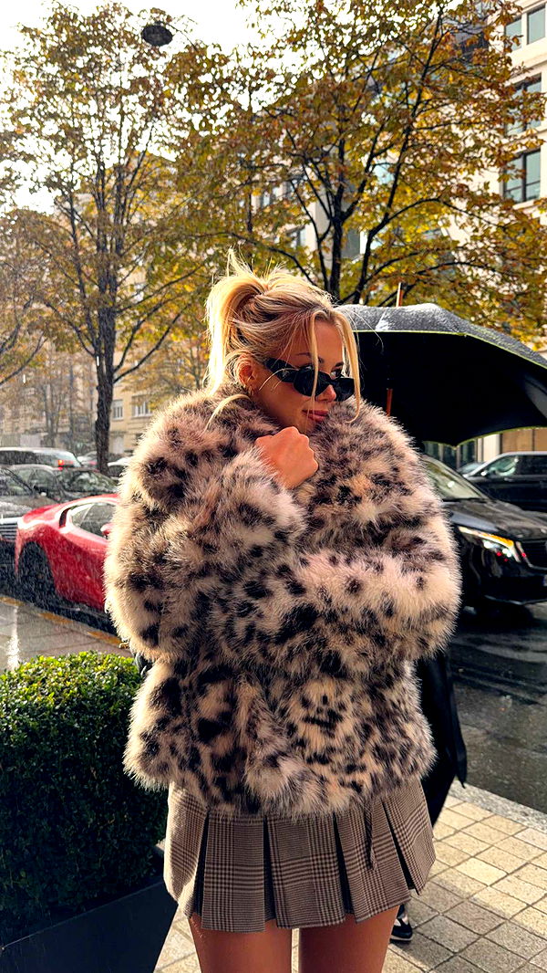 samantrasunny image ~ Altpins