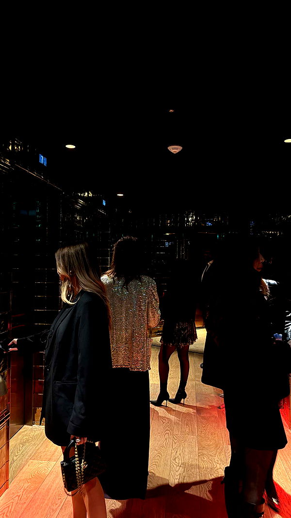 samantrasunny image ~ Altpins