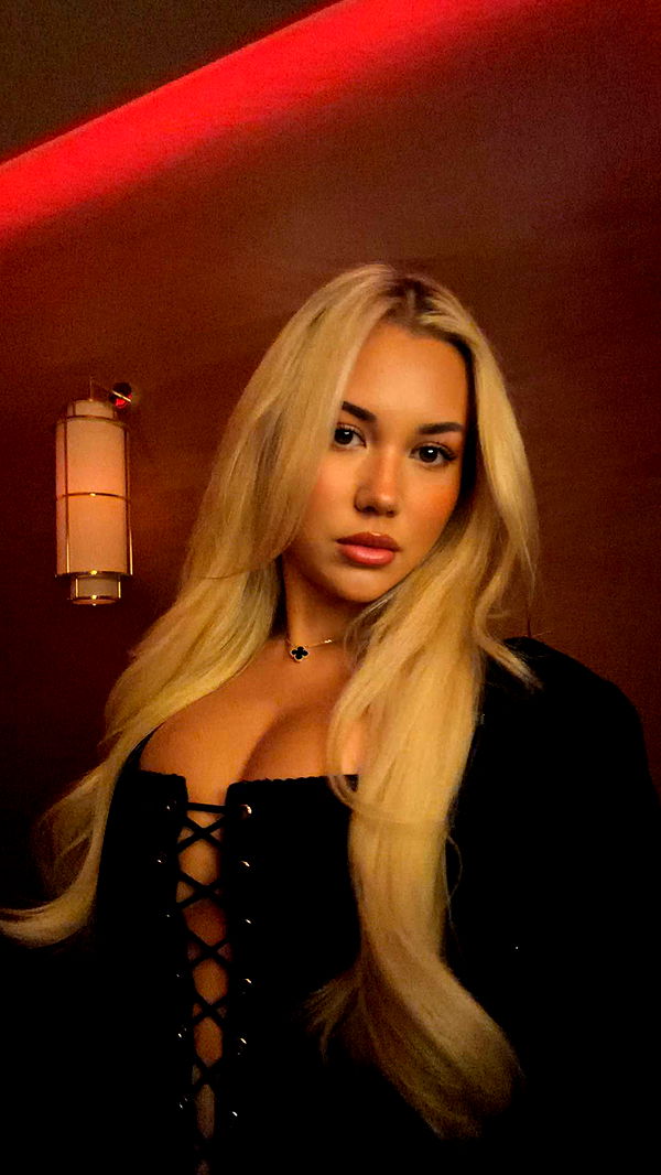 samantrasunny image ~ Altpins