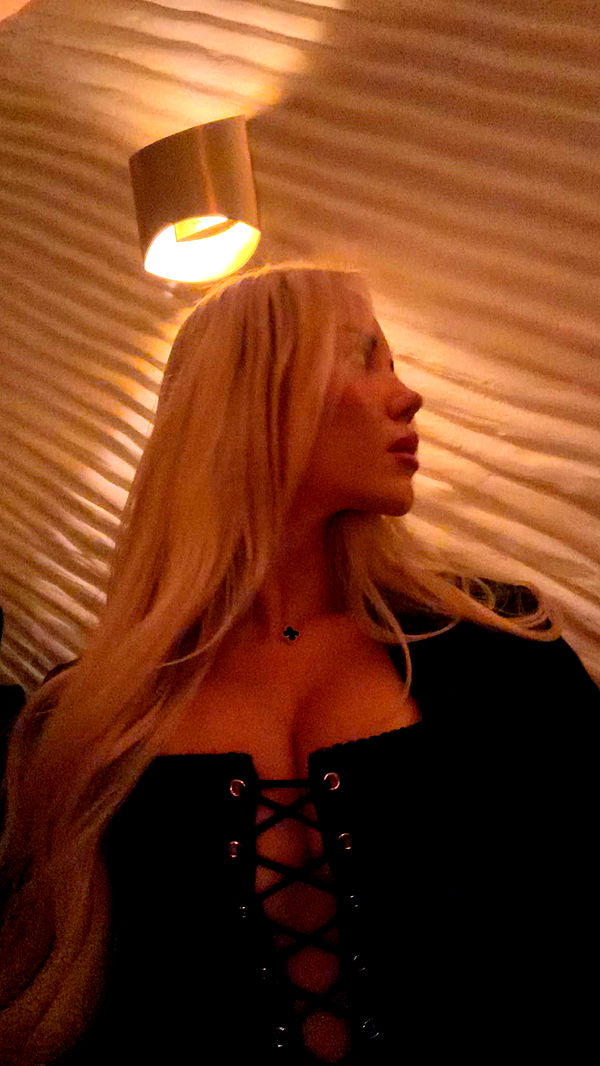 samantrasunny image ~ Altpins