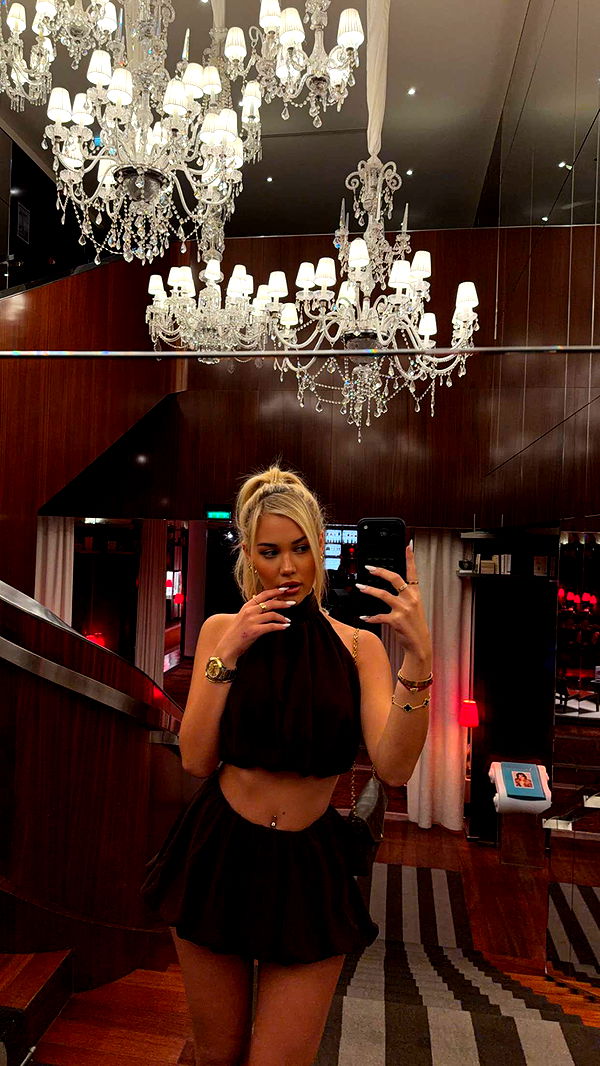 samantrasunny image ~ Altpins