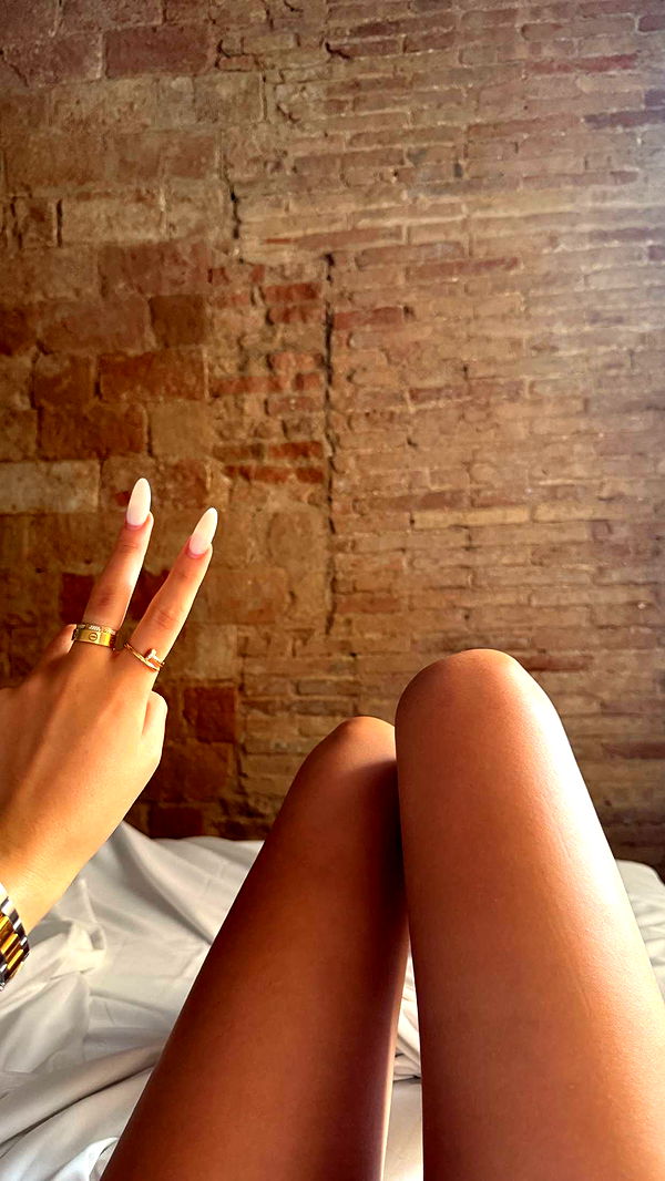 samantrasunny image ~ Altpins