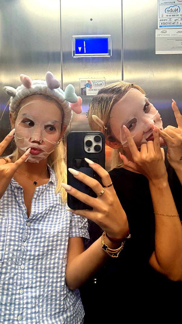 samantrasunny image ~ Altpins