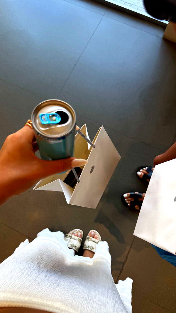 samantrasunny image ~ Altpins