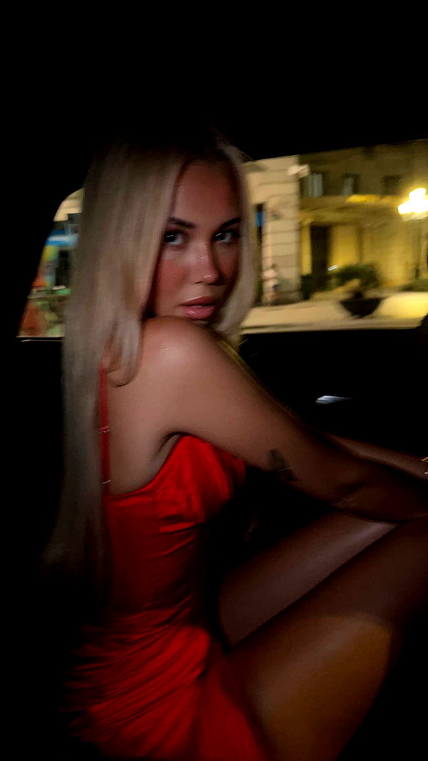 samantrasunny image ~ Altpins