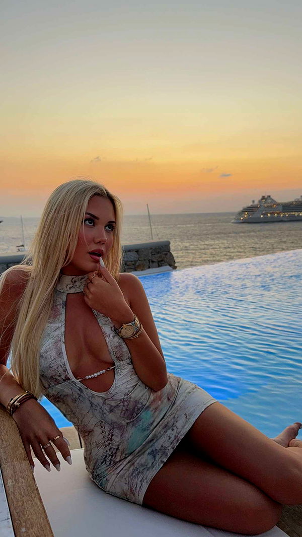 samantrasunny image ~ Altpins