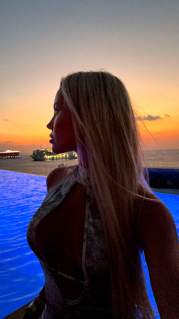 samantrasunny image ~ Altpins