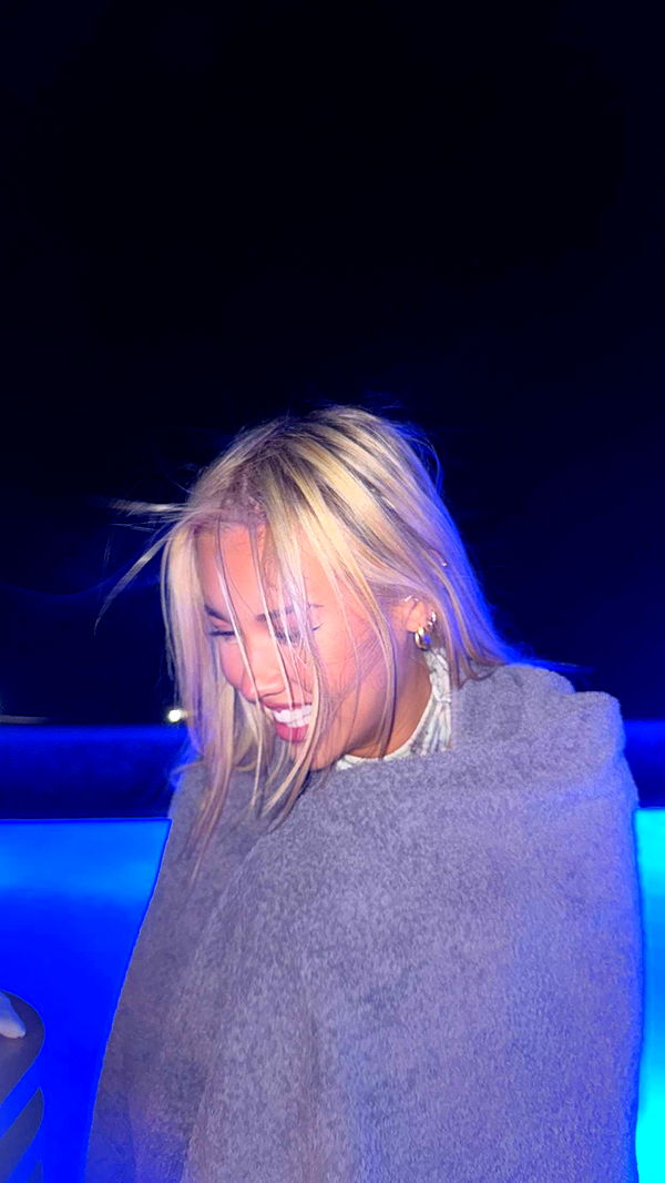 samantrasunny image ~ Altpins