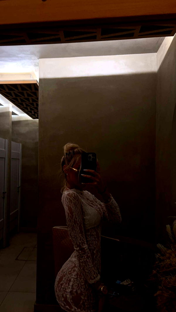 samantrasunny image ~ Altpins