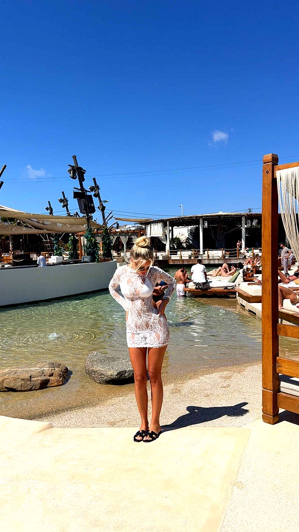 samantrasunny image ~ Altpins