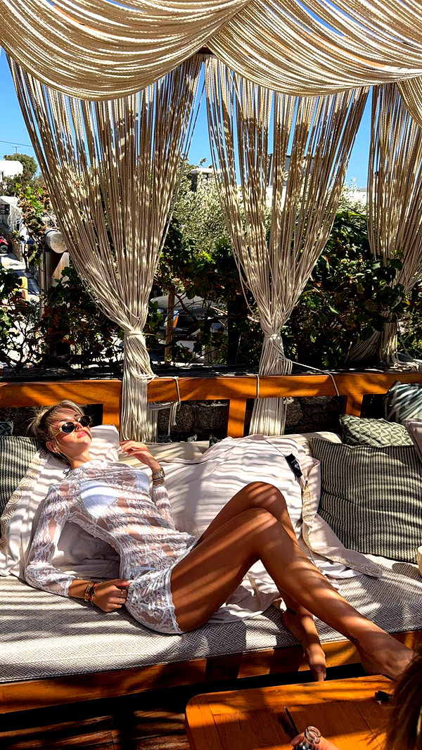 samantrasunny image ~ Altpins