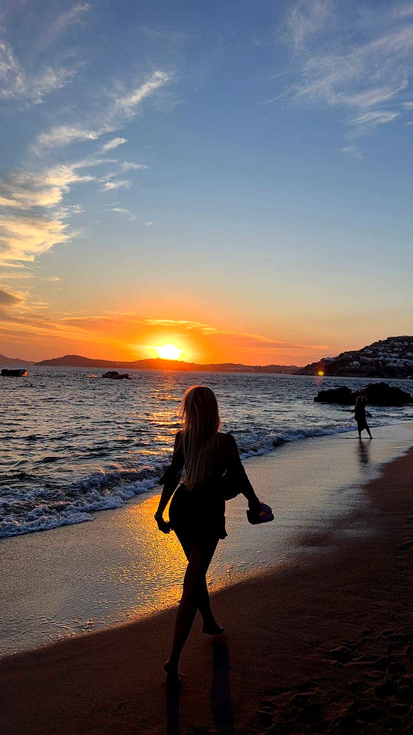 samantrasunny image ~ Altpins