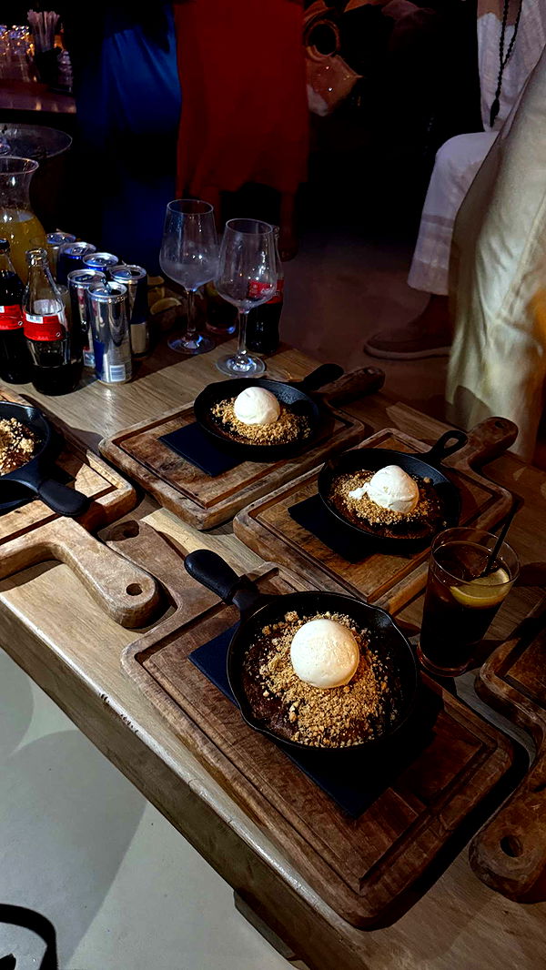 samantrasunny image ~ Altpins