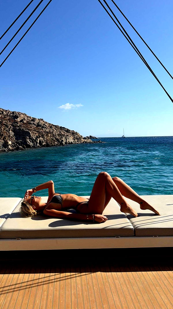 samantrasunny image ~ Altpins