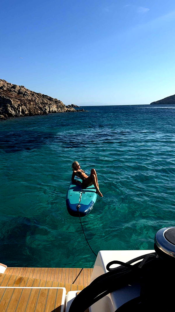 samantrasunny image ~ Altpins