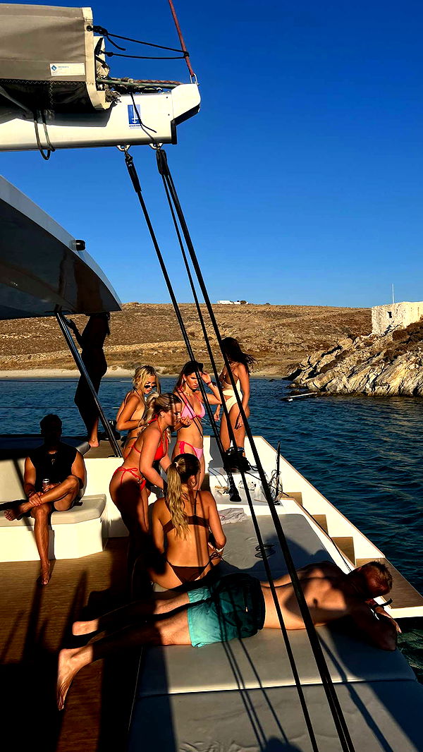 samantrasunny image ~ Altpins