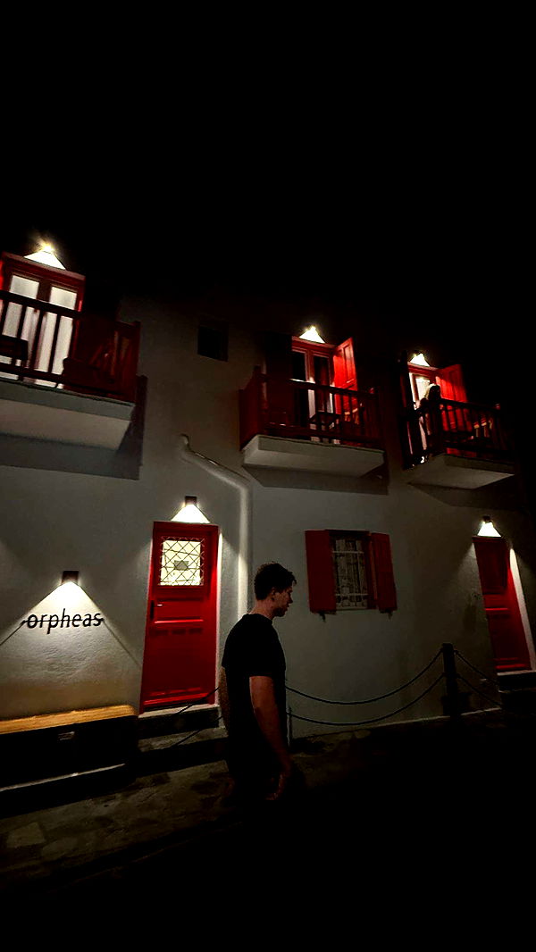 samantrasunny image ~ Altpins