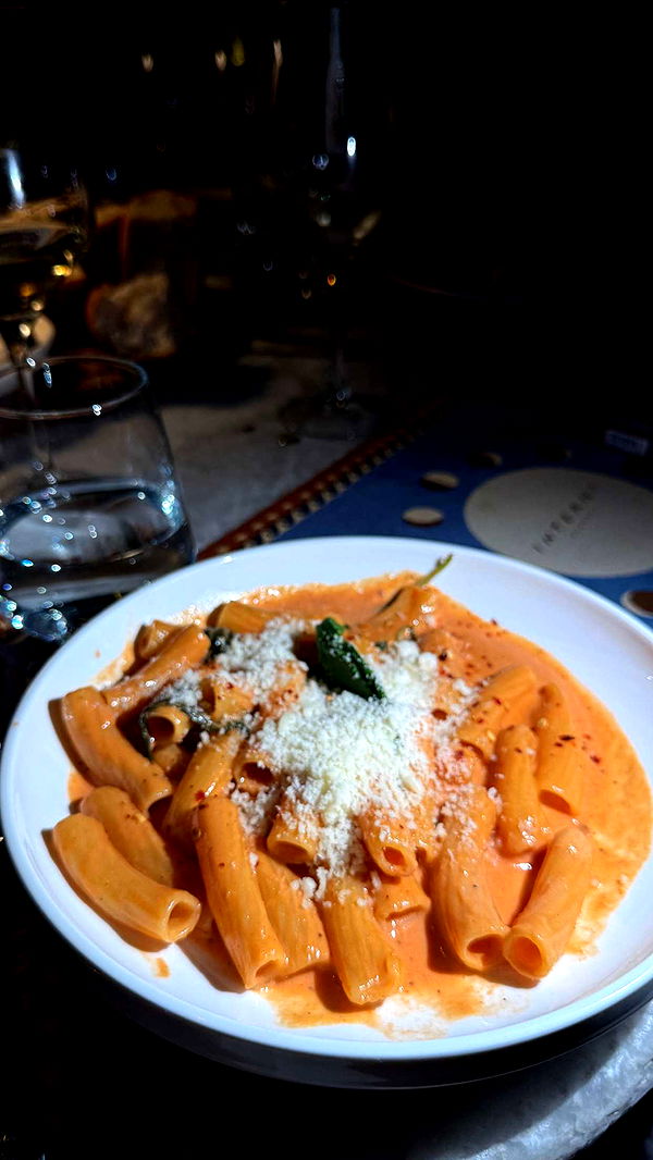 samantrasunny image ~ Altpins