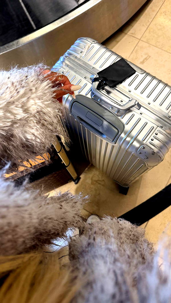 samantrasunny image ~ Altpins