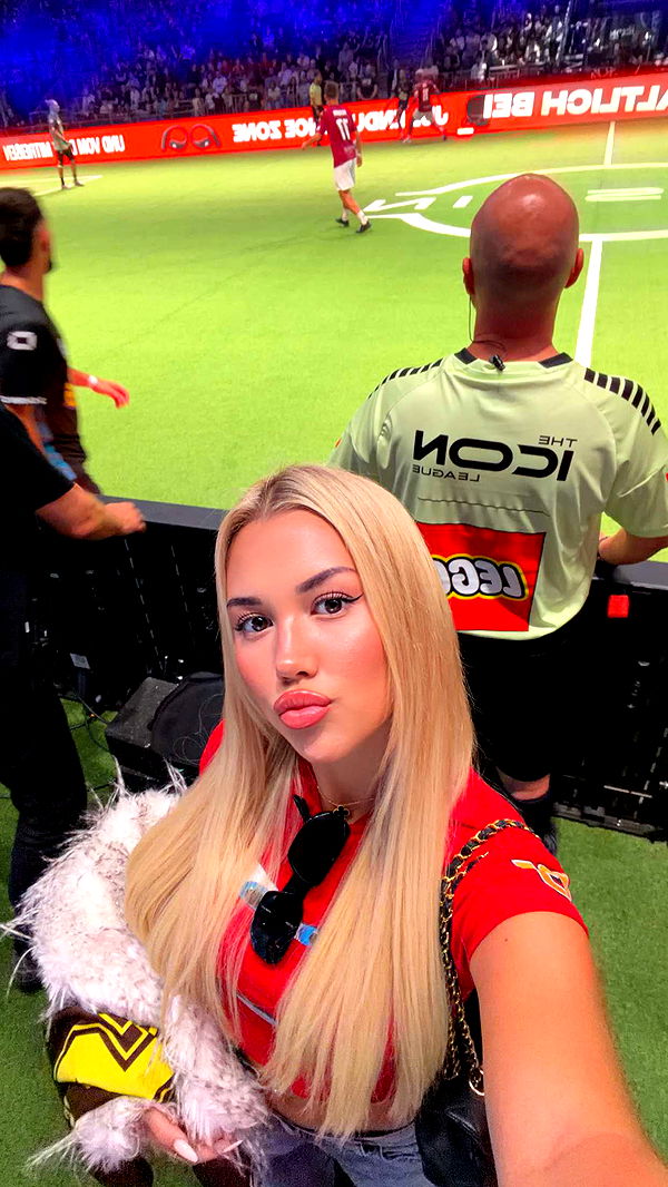 samantrasunny image ~ Altpins