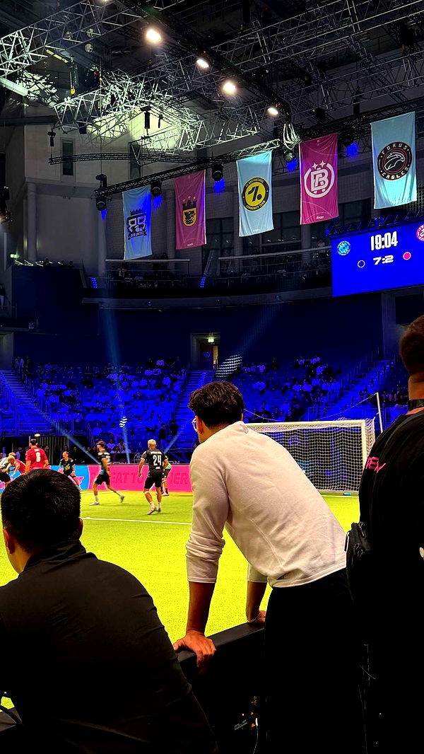 samantrasunny image ~ Altpins