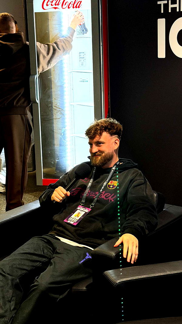 samantrasunny image ~ Altpins