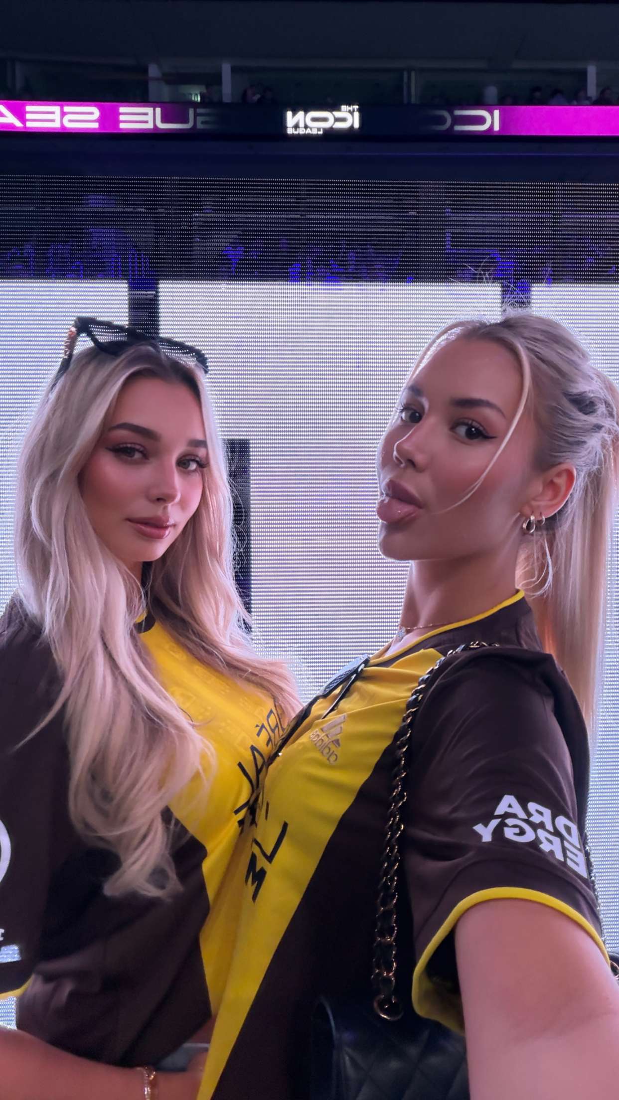 samantrasunny snapchat image archive image