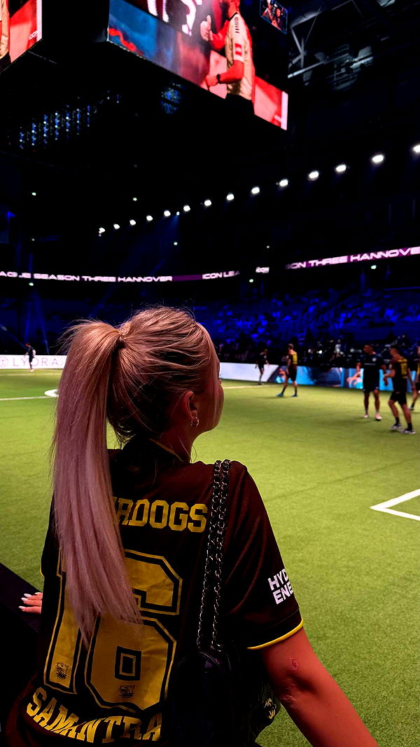 samantrasunny image ~ Altpins