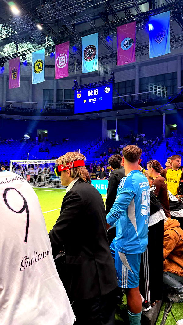 samantrasunny image ~ Altpins