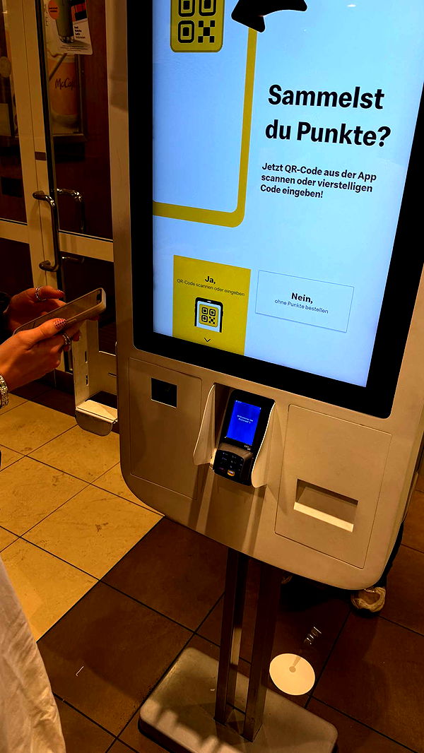 samantrasunny image ~ Altpins