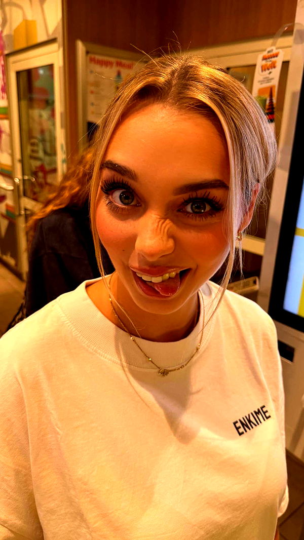 samantrasunny image ~ Altpins