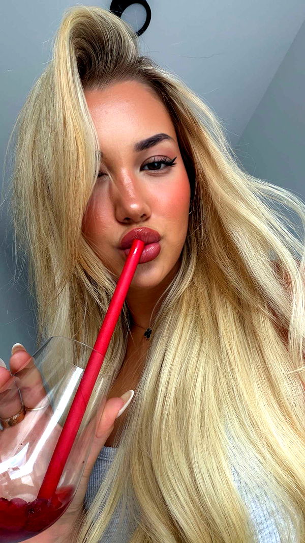 samantrasunny image ~ Altpins