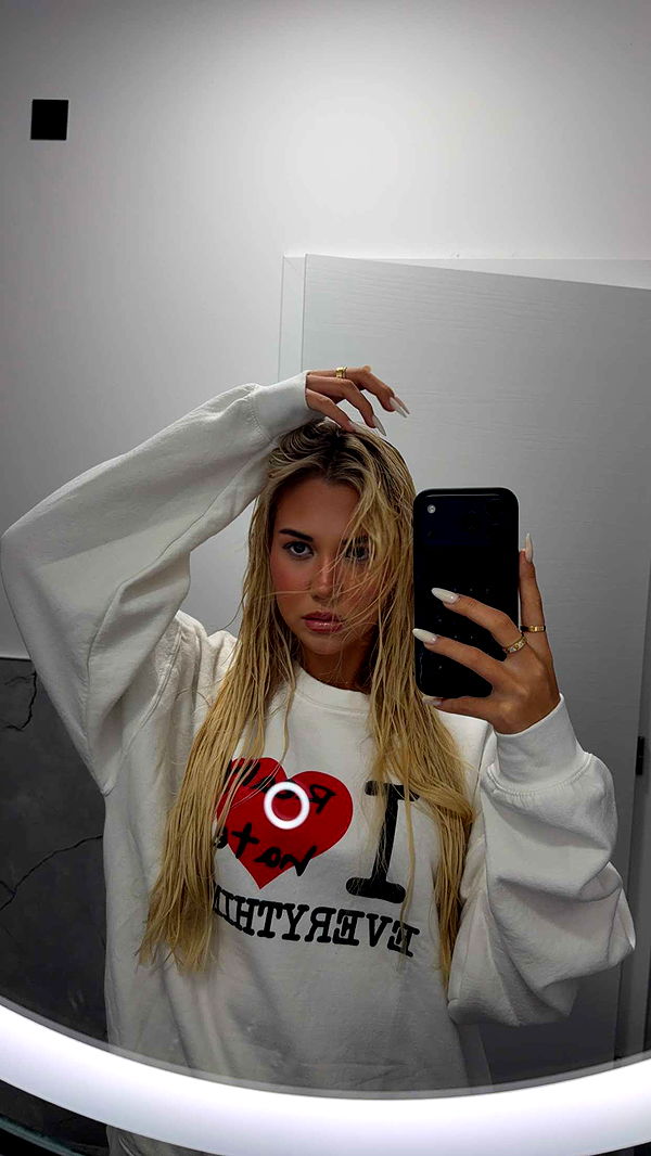 samantrasunny image ~ Altpins