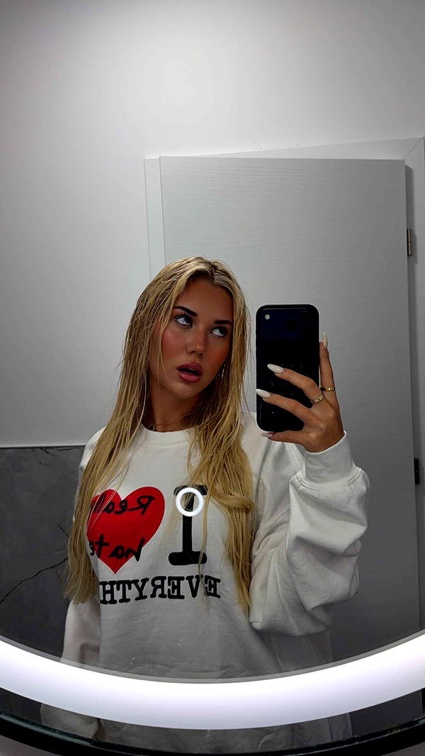 samantrasunny image ~ Altpins