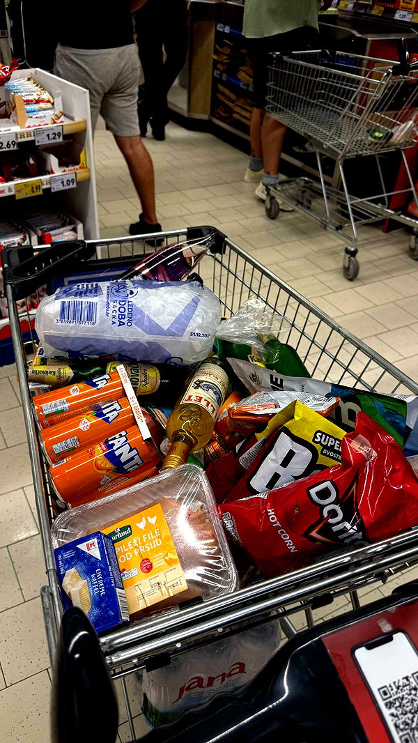 samantrasunny image ~ Altpins