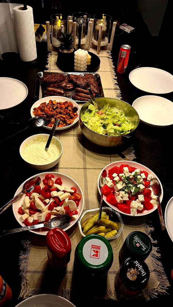 samantrasunny image ~ Altpins