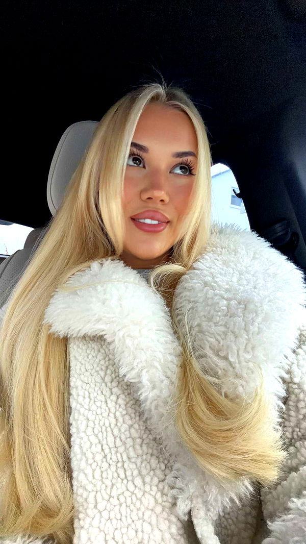 samantrasunny image ~ Altpins