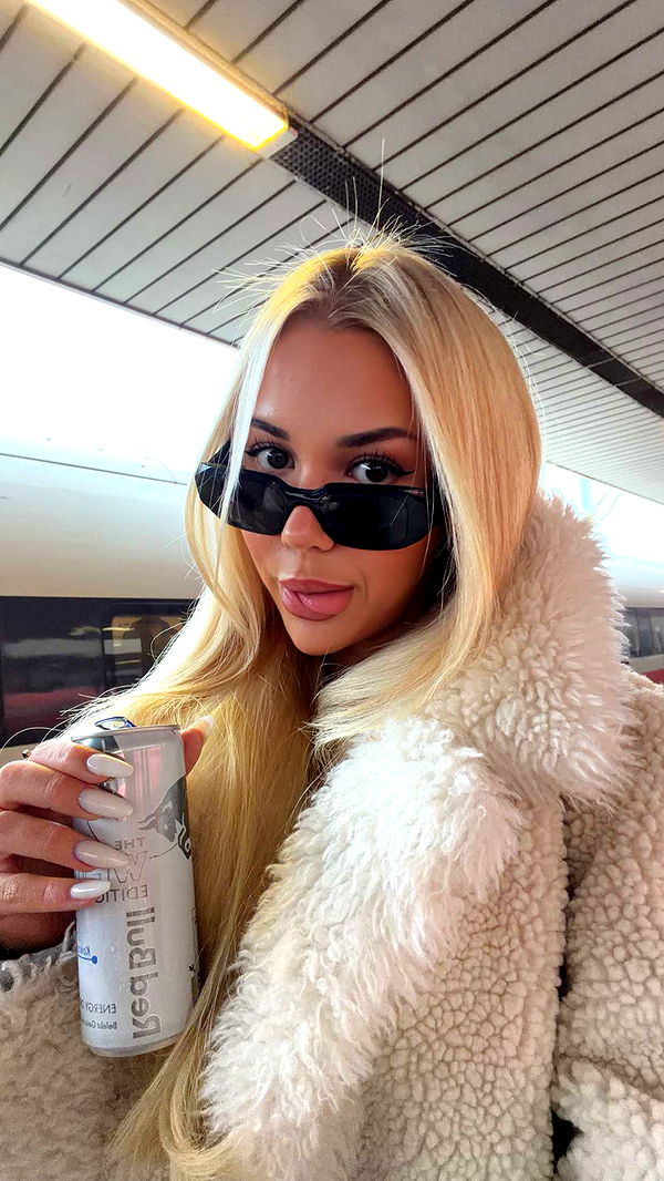 samantrasunny image ~ Altpins